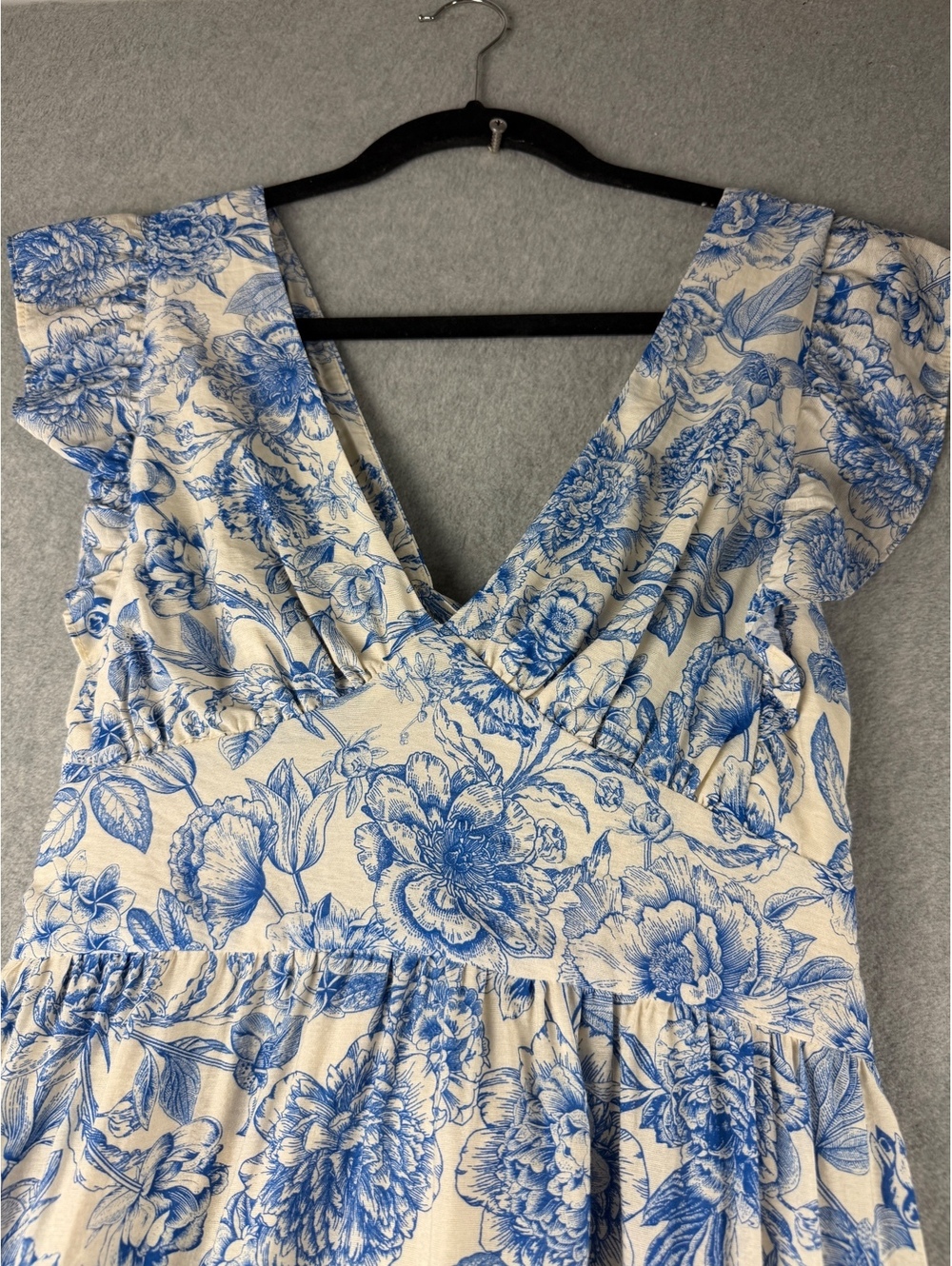 Baltic Born Hampton Maxi Dress L Blue Ivory Floral Tie Back Ruffle Sleeve - Picture 2 of 11